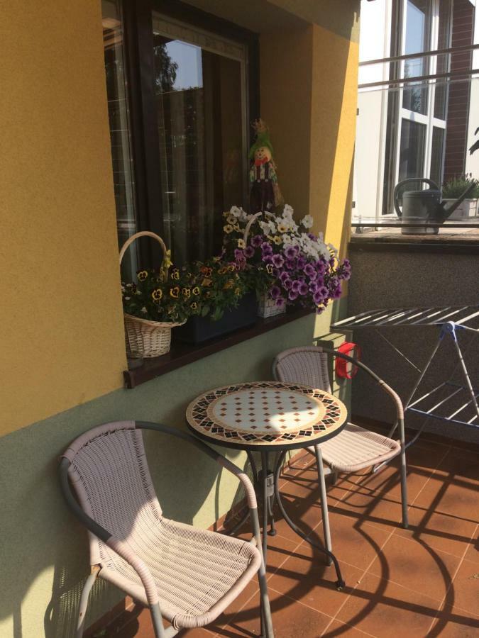 Pokoje Goscinne Matros Ustronie Morskie Kültér fotó